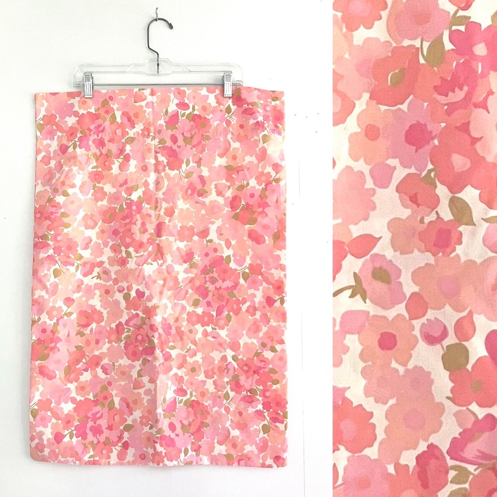 Vintage 60’s pink flower floral mod poly cotton pillowcase